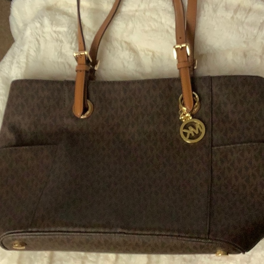 Michael Kors tote